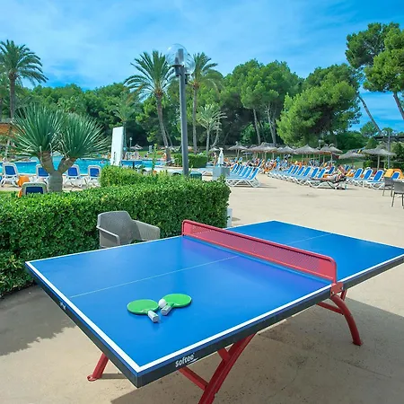 Exagon Park 4*